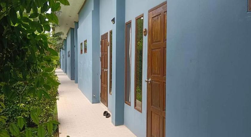 Navara Resort Chumphon Exterior photo